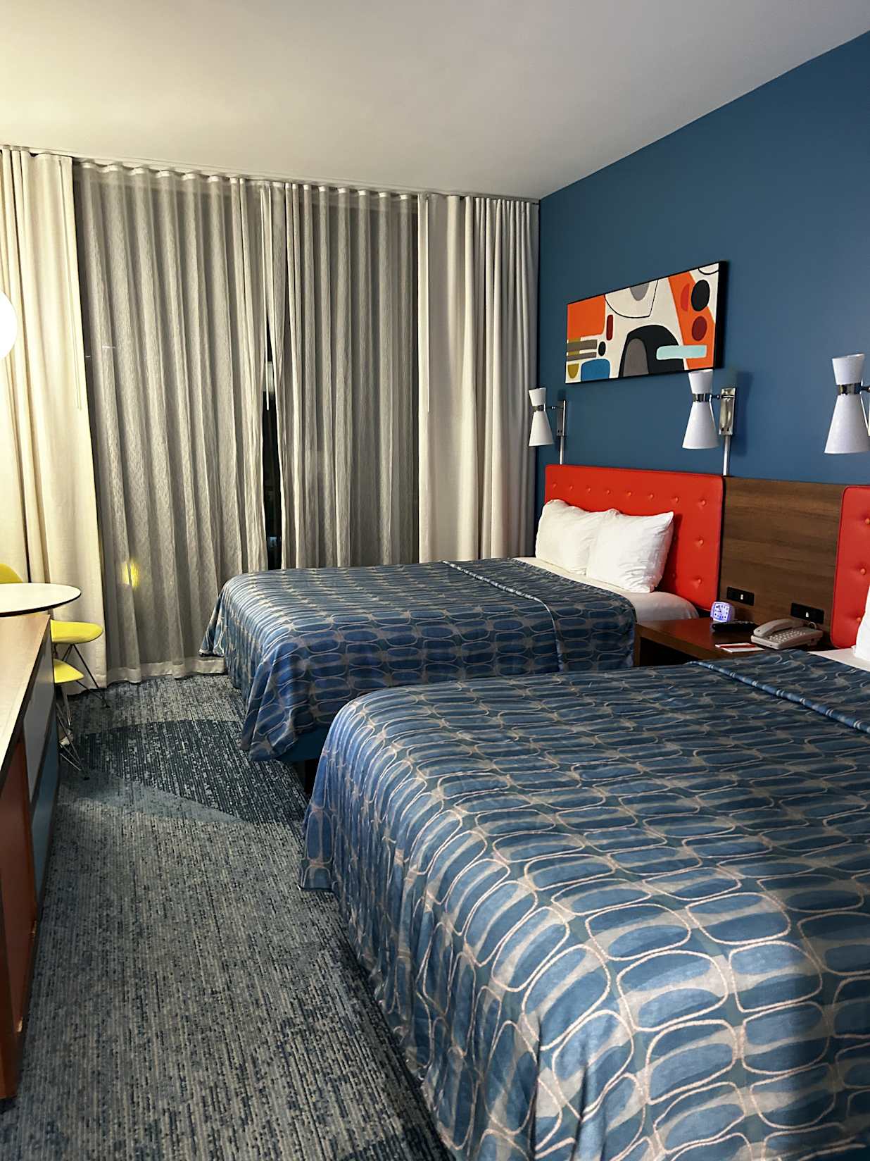 Cabana Bay hotel room